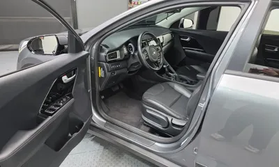 Kia Niro 2018, 88573 км, за 13900000 KRW - фото 10