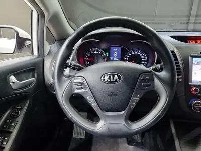 Kia K3 2013, 103745 км, за 5900000 KRW - фото 6