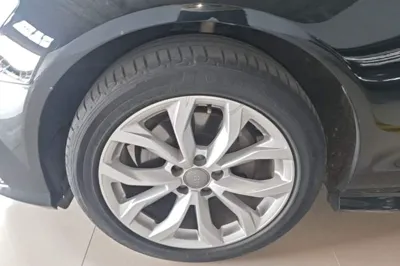 Audi A6L 2018, 129600 км, за 129772.98 CNY - фото 10