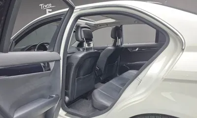 Mercedes-Benz C-Class 2011, 76253 км, за 5400000 KRW - фото 18