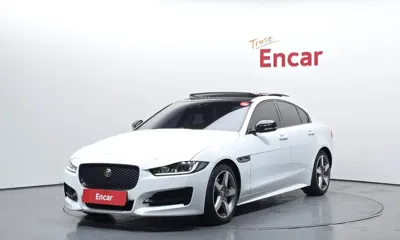 Jaguar XE · 2016 год