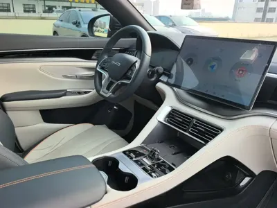 BYD PLUS New Energy 2023, 60000 км, за 86800 CNY - фото 12