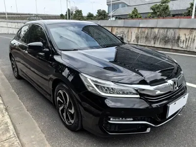 Honda Accord 2016, 120000 км, за 71800 CNY