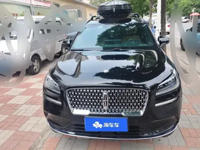 Lincoln Corsair 2021, 10500 км, за 130000 CNY