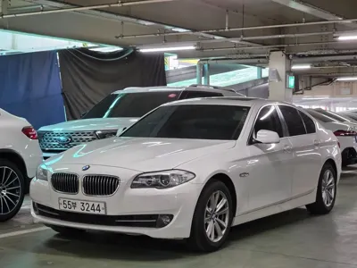 BMW 5-Series 2011, 104218 км, за 6900000 KRW