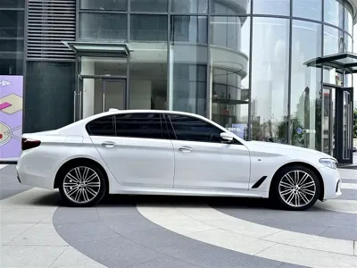 BMW 5 Series 2018, 73000 км, за 153800 CNY - фото 39