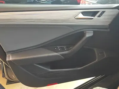 Volkswagen Sagitar 2023, 50900 км, за 93600 CNY - фото 7