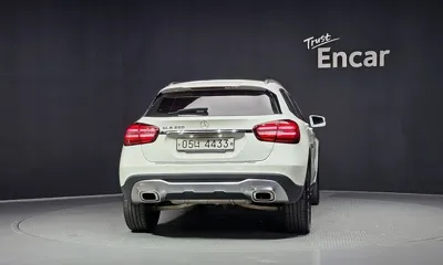 Mercedes-Benz GLA-Class 2019, 62406 км, за 19500000 KRW