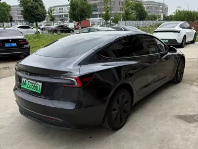 Tesla Model 3 2025, 9000 км, за 158800 CNY - фото 4