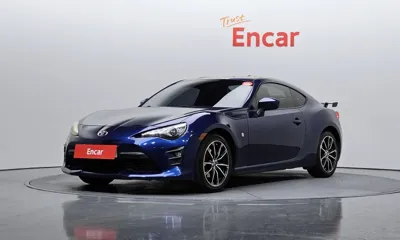 Toyota 86 · 2017 год