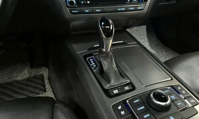 Hyundai Genesis 2016, 214034 км, за 7900000 KRW - фото 9