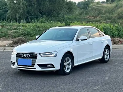 Audi A4L · 2013 год