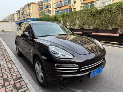 Porsche Cayenne 2014, 130000 км, за 110000 CNY