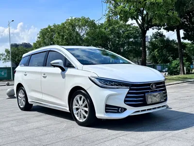 BYD MAX 2020, 72000 км, за 27799 CNY - фото 3