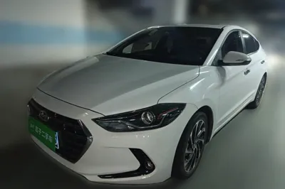 Hyundai Elantra (6th Generation · 2019 год