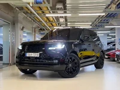 Land Rover Range Rover · 2023 год