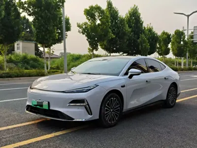 Galaxy Galaxy Xingyao 8 · 2025 год