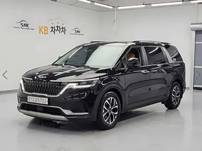 Kia Canival · 2022 год