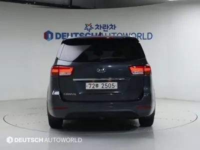 Kia Canival 2016, 170669 км, за 7490000 KRW