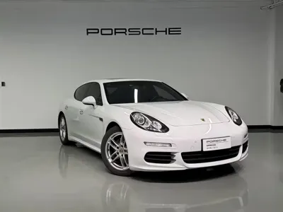 Porsche Panamera 2016, 98000 км, за 228000 CNY