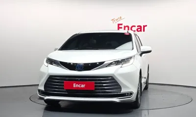 Toyota Sienna 2021, 56999 км, за 46900000 KRW