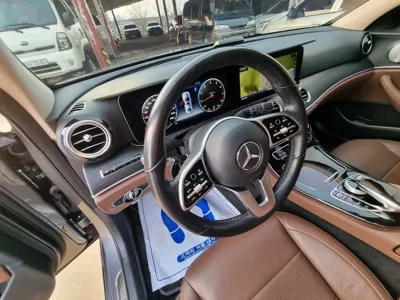 Mercedes-Benz E-Class 2019, 130485 км, за 22500000 KRW - фото 16