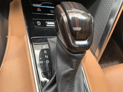 Toyota Venza 2022, 32200 км, за 120200 CNY