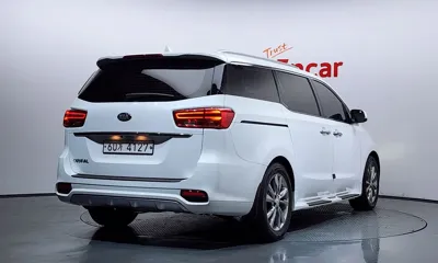 Kia Canival 2019, 68003 км, за 17300000 KRW