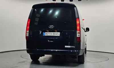 Hyundai Staria 2023, 39417 км, за 27800000 KRW