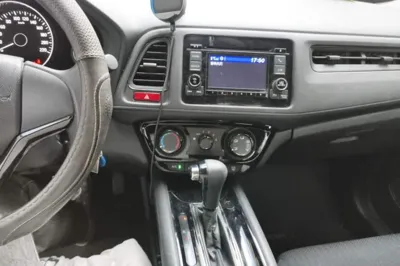Honda Vezel 2015, 108300 км, за 47843.23 CNY - фото 10