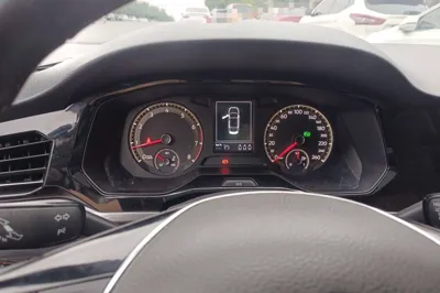 Volkswagen Bora 2019, 99200 км, за 47078.08 CNY - фото 11