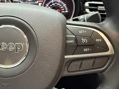 Jeep Grand Commander 2021, 80000 км, за 78800 CNY - фото 20