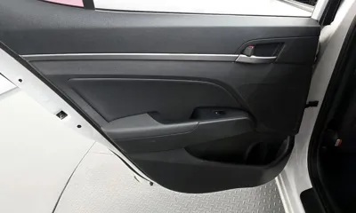 Hyundai Avante 2017, 130690 км, за 8300000 KRW - фото 25
