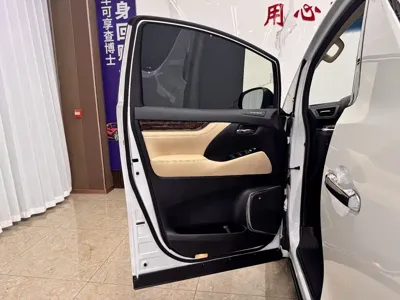 Toyota Alphard 2019, 118000 км, за 416000 CNY - фото 17