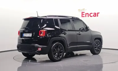 Jeep Renegade 2023, 27200 км, за 22500000 KRW