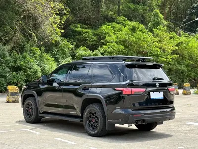 Toyota Sequoia 2024, 68000 км, за 718000 CNY - фото 14