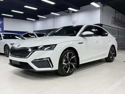 Skoda Octavia · 2022 год