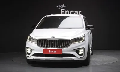 Kia Canival · 2019 год