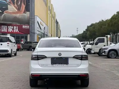 Volkswagen Lavida 2023, 55000 км, за 45800 CNY - фото 8