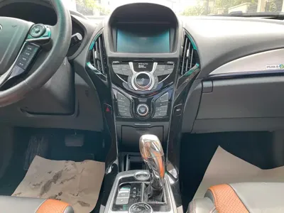BYD Qin NEV 2016, 88000 км, за 32800 CNY - фото 14