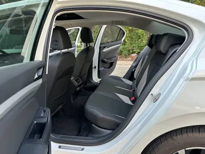 Volkswagen Bora EV 2020, 64000 км, за 43600 CNY - фото 9
