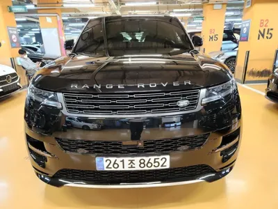Land Rover Range Rover Sport · 2025 год