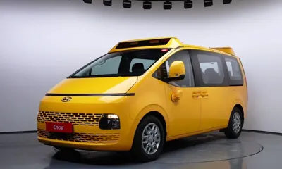 Hyundai Staria · 2023 год