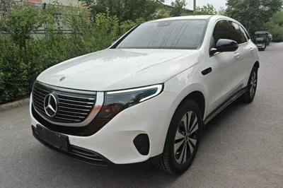 Mercedes-Benz EQC · 2021 год