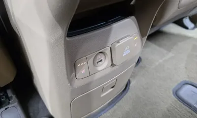 Kia Canival 2019, 107835 км, за 14500000 KRW - фото 28