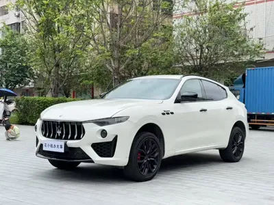 Maserati Levante · 2022 год