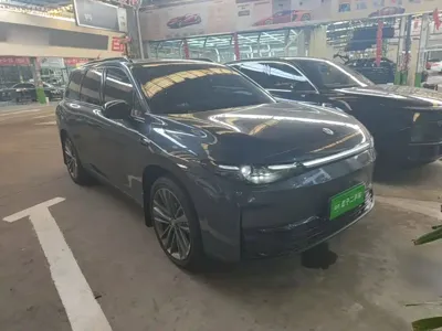 Leapmotor Leapmotor C16 2025, 14100 км, за 130500 CNY