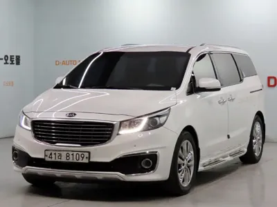 Kia Canival · 2017 год