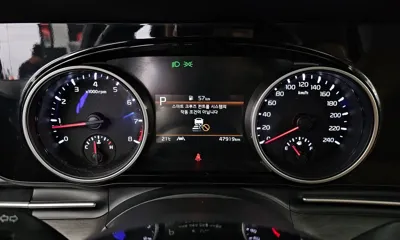 Kia Canival 2023, 47919 км, за 24390000 KRW - фото 8