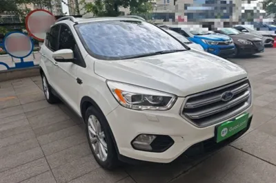 Ford Kuga 2017, 116700 км, за 47030.41 CNY - фото 3